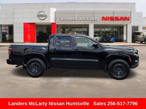 Used 2024 Nissan Frontier SL w/ Technology Package AWD/4WD image 2