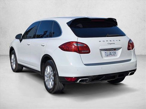 Used 2013 Porsche Cayenne AWD/4WD image 8