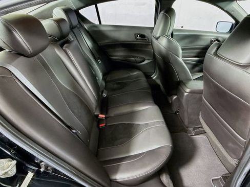 Used 2019 Acura ILX Technology & A-Spec Packages image 27