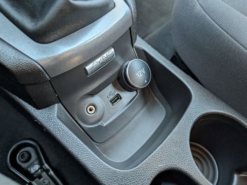 Used 2014 Ford Fiesta S image 20