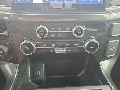 Used 2023 Ford F150 XLT w/ Equipment Group 302A High image 20