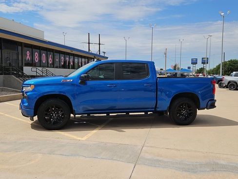 Used 2024 Chevrolet Silverado 1500 RST AWD/4WD image 9