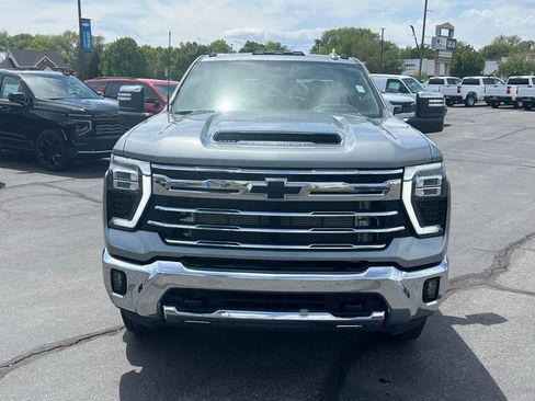 Certified 2025 Chevrolet Silverado 3500 LTZ w/ LTZ Plus Package AWD/4WD image 4