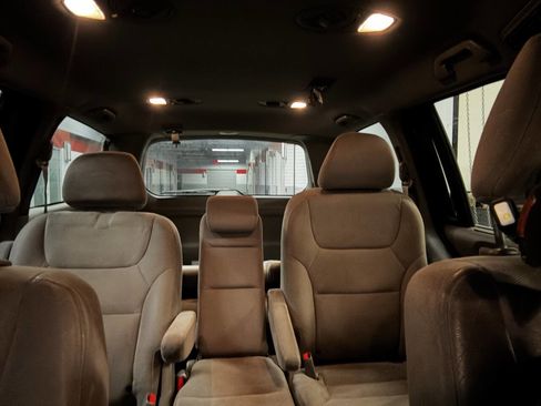 Used 2010 Honda Odyssey EX image 15