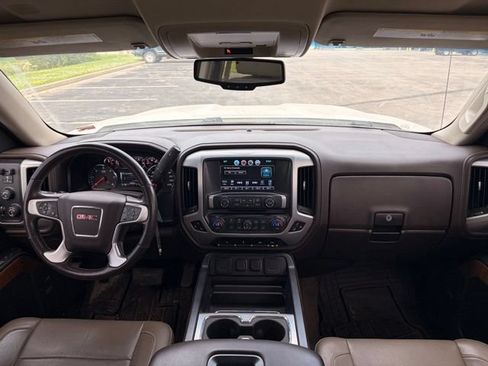 Used 2017 GMC Sierra 1500 SLT w/ SLT Premium Package AWD/4WD image 10