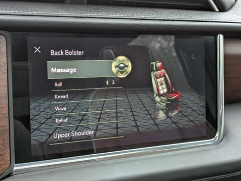 Used 2023 GMC Yukon Denali Ultimate image 29