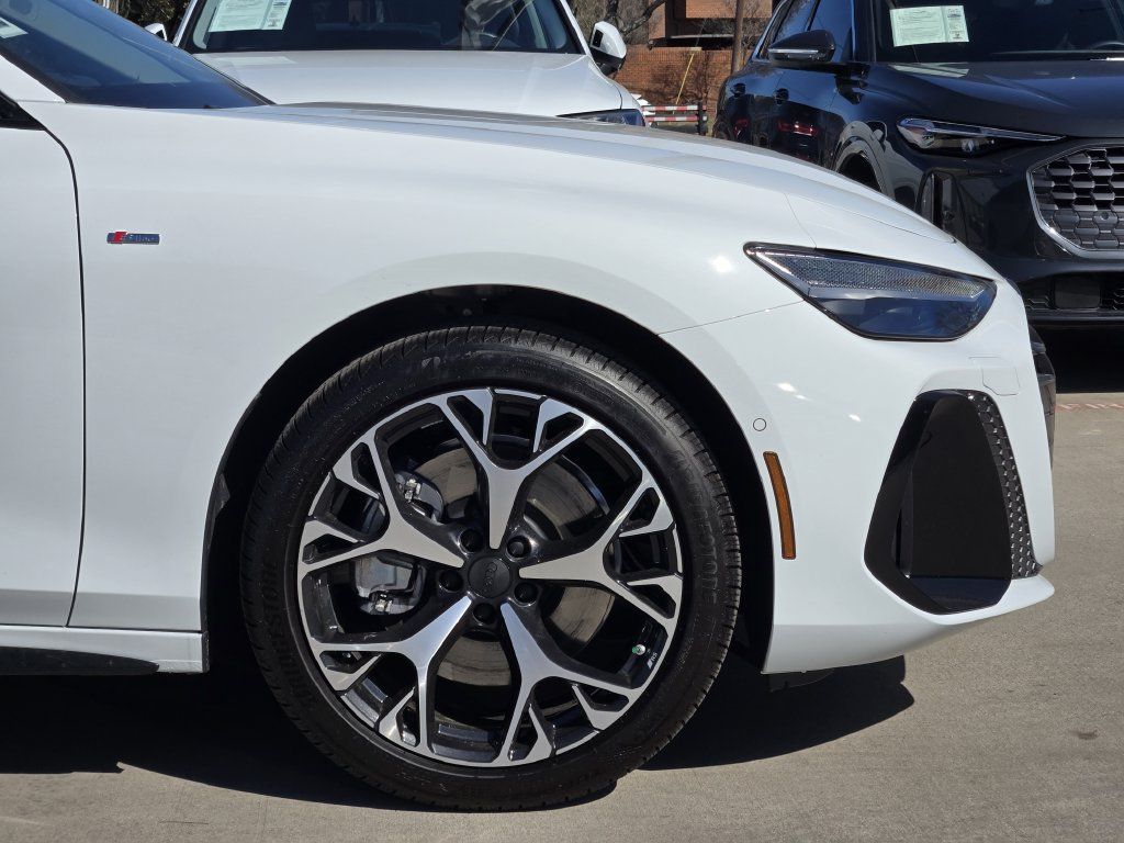 Used 2026 Audi A6 Premium Plus AWD/4WD image 13