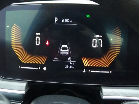 Used 2025 Kia K5 LXS FWD image 21