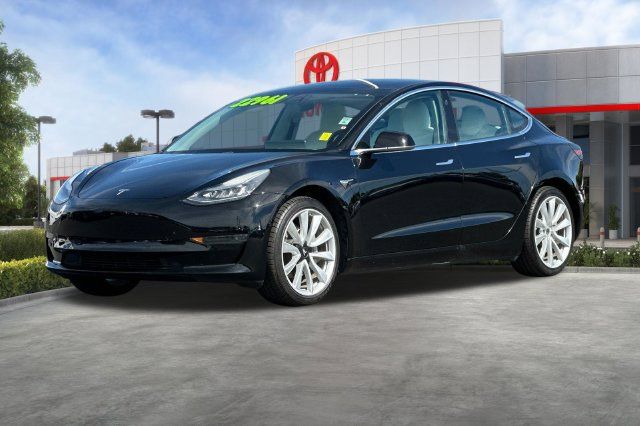 Used 2019 Tesla Model 3 Standard Range Plus RWD image 9