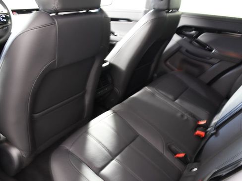 Certified 2026 Land Rover Range Rover Evoque Dynamic SE AWD/4WD image 27