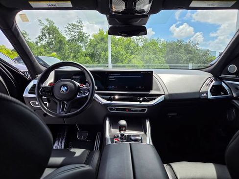Used 2023 BMW XM AWD/4WD image 29
