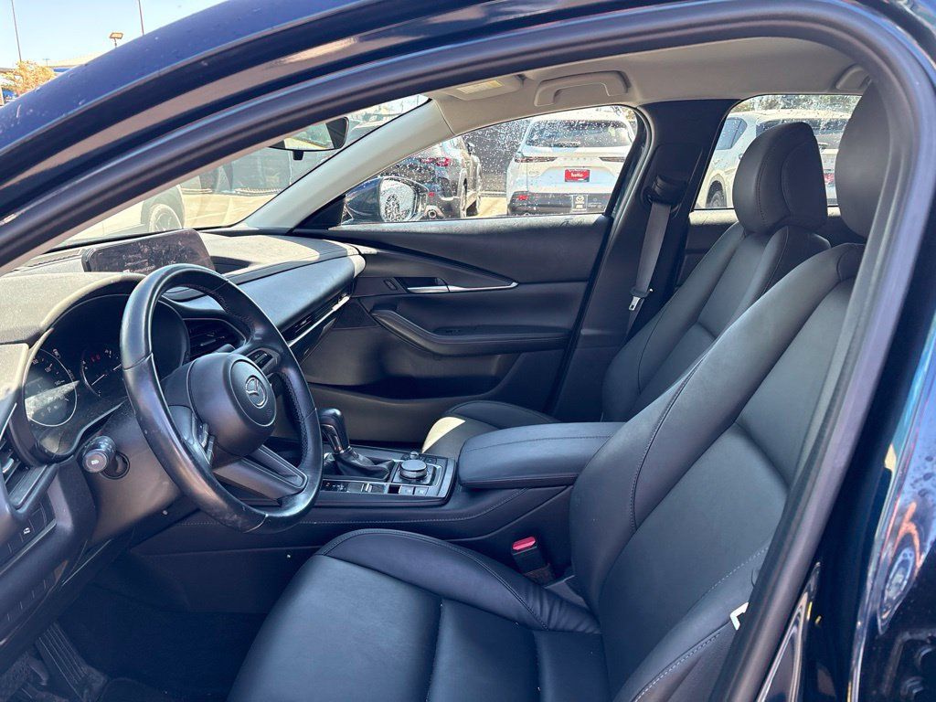 Used 2023 MAZDA CX-30 AWD 2.5 S w/ Select Package image 11