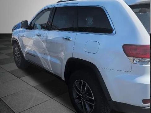 Used 2019 Jeep Grand Cherokee Limited AWD/4WD image 11