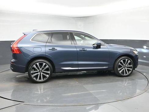 Used 2023 Volvo XC60 B5 Ultimate w/ Climate Package AWD/4WD image 9