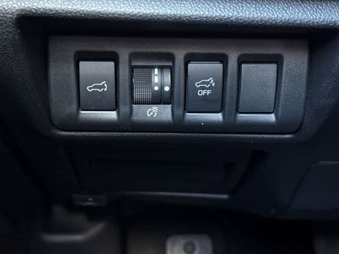 Certified 2024 Subaru Outback Limited image 31