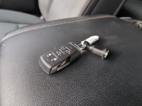 Used 2023 RAM 1500 Big Horn image 28