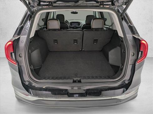 Used 2023 GMC Terrain AT4 image 6