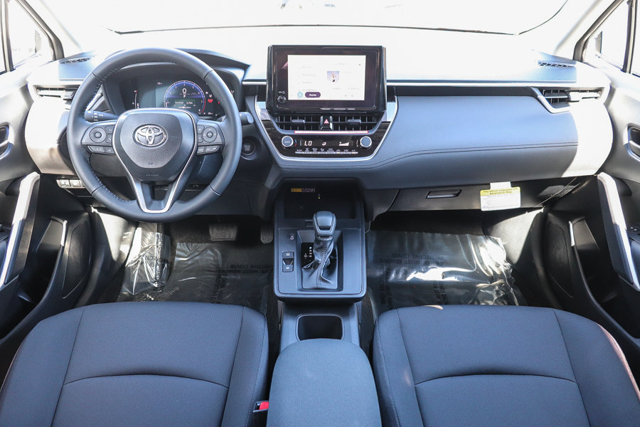 New 2026 Toyota Corolla Cross LE w/ Moonroof Package FWD image 12