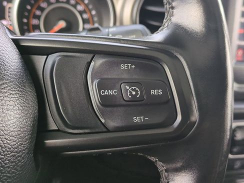 Used 2020 Jeep Wrangler Unlimited Willys image 27