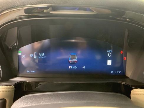 New 2025 Lincoln Corsair Premiere w/ Equipment Group 101A image 19