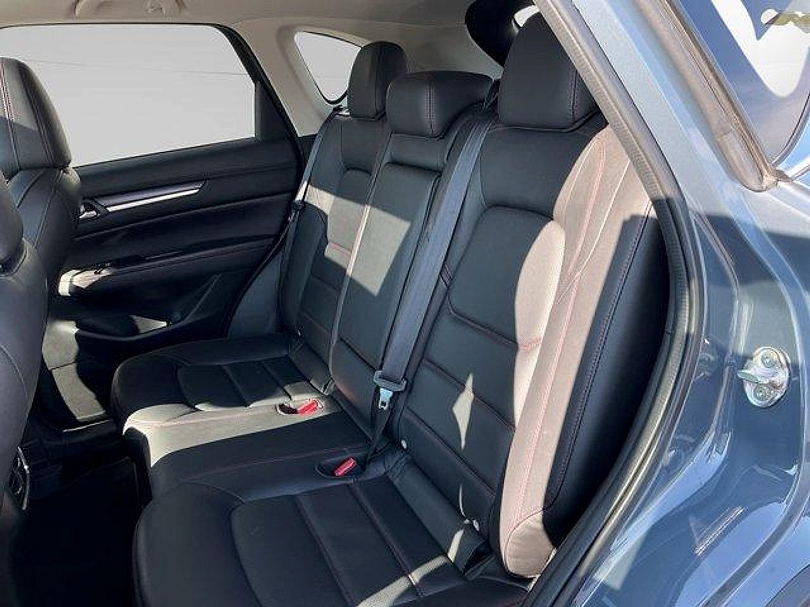 Used 2025 MAZDA CX-5 Carbon Edition AWD/4WD image 13
