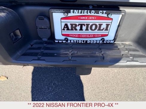 Used 2022 Nissan Frontier PRO-4X w/ Technology Package image 11