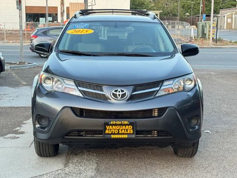 Used 2015 Toyota RAV4 LE AWD/4WD image 3