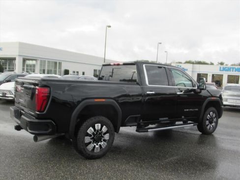 New 2026 GMC Sierra 2500 Denali w/ Max Trailering Package image 8