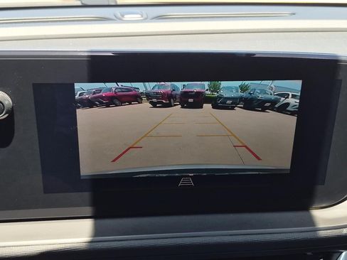 Certified 2024 Buick Envista Preferred w/ Convenience I Package FWD image 23