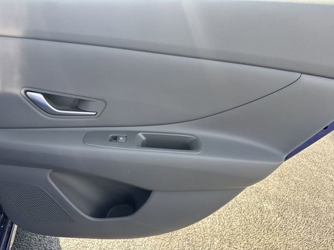 New 2026 Hyundai Elantra SEL Sport Premium FWD image 16