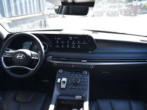 Used 2023 Hyundai Palisade Limited AWD/4WD image 27
