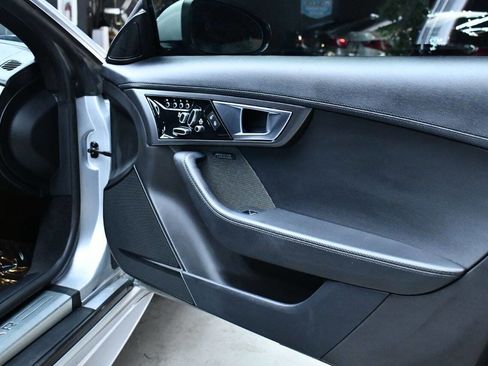 Used 2016 Jaguar F-TYPE S image 55