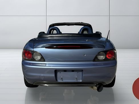 Used 2003 Honda S2000 image 9