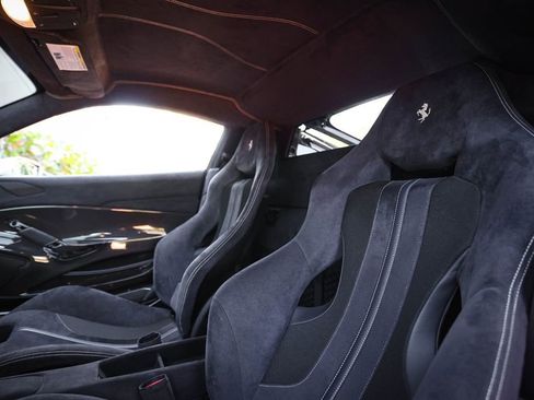 Certified 2020 Ferrari 488 Pista Coupe image 47