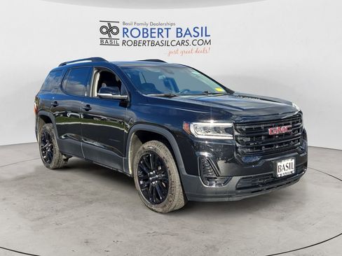 Used 2023 GMC Acadia SLE w/ Driver Convenience Package image 7