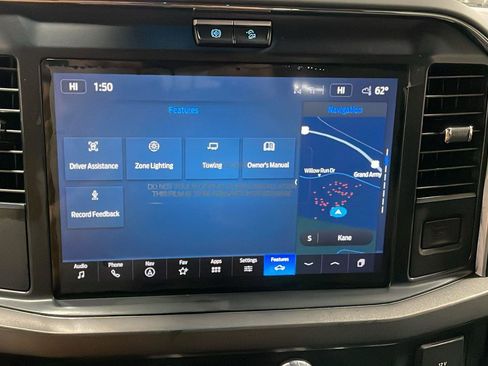 New 2026 Ford F250 Lariat w/ Black Appearance Package image 23