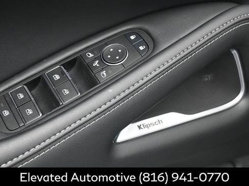 Certified 2026 INFINITI QX60 Luxe w/ Family Package AWD/4WD image 17