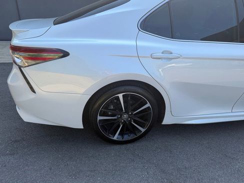 Used 2019 Toyota Camry XSE FWD image 27