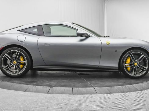 Certified 2023 Ferrari Roma image 10