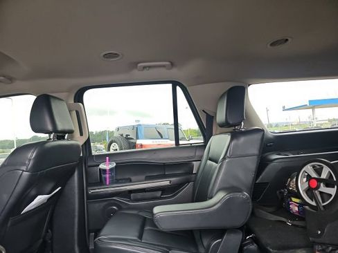 Used 2023 Ford Expedition Max XLT RWD image 14