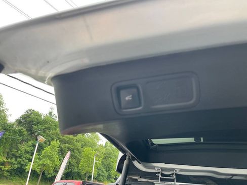 Used 2018 Ford Expedition Max Limited w/ Equipment Group 302A AWD/4WD image 30