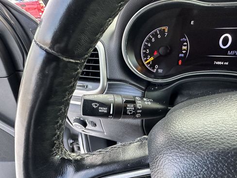 Used 2020 Jeep Grand Cherokee Limited image 29