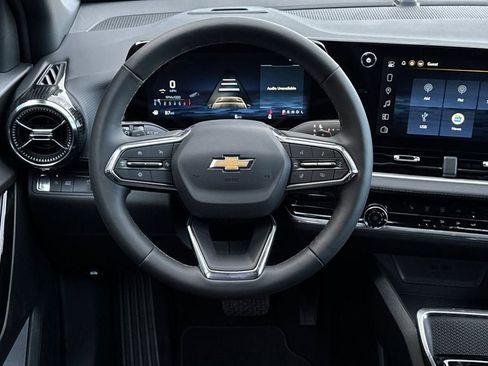 New 2026 Chevrolet Equinox LT image 14