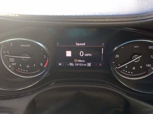 Used 2020 Buick Encore GX Essence w/ Experience Buick Package image 22