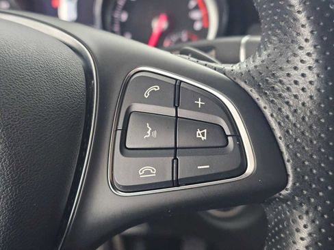 Used 2019 Mercedes-Benz GLA 250 image 28