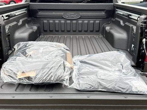 New 2026 Ford Maverick Lobo AWD/4WD image 8