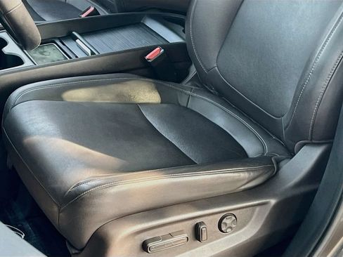 Used 2022 Honda Odyssey EX-L image 18