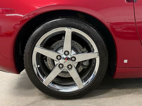 Used 2008 Chevrolet Corvette Convertible w/ Preferred Equipment Group RWD image 47