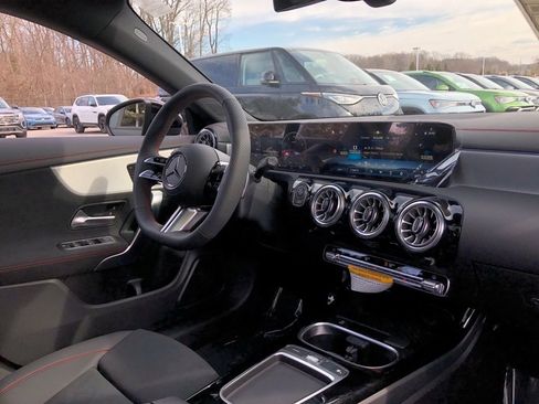 New 2026 Mercedes-Benz CLA 250 4MATIC image 16