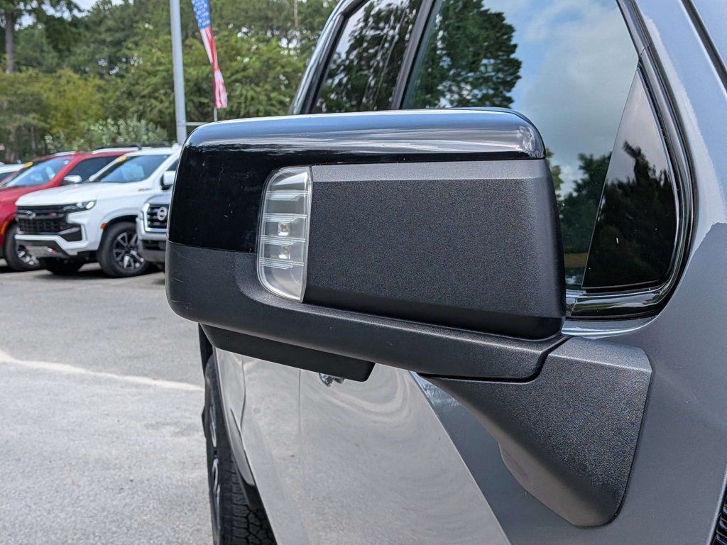 Used 2024 GMC Sierra 1500 AT4 w/ AT4 Premium Package AWD/4WD image 12